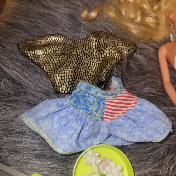 vintage Barbie Doll Lot And Misc Accessories 1966/1987 Skipper Bendable Knees - Picture 4 of 13